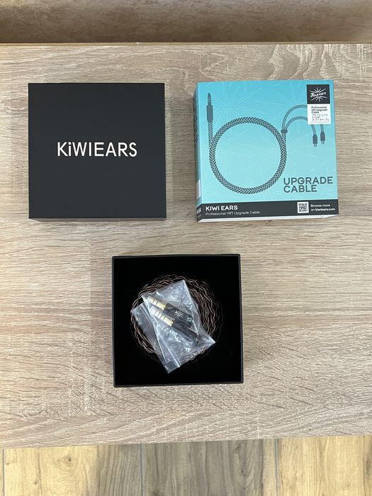 Kiwi Ears Terras (провод)