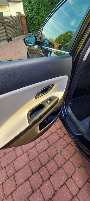 samochód osobowy  KIA CEED