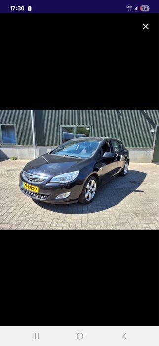 Opel Astra 1.4 turbo benz 2011r