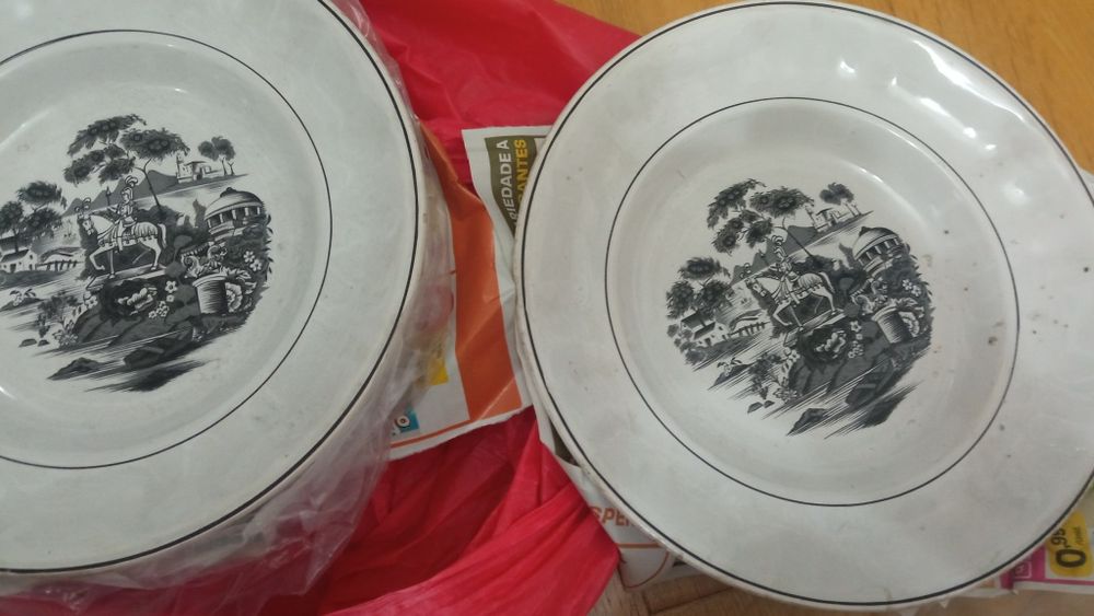 Ceramic Plates430582052873185282