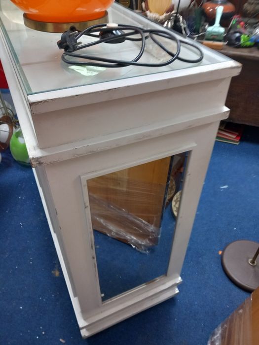 Bancada de loja em madeira