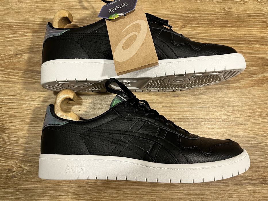 чорні кросівки Asics Japan розмір 43,5(27,5 см.)