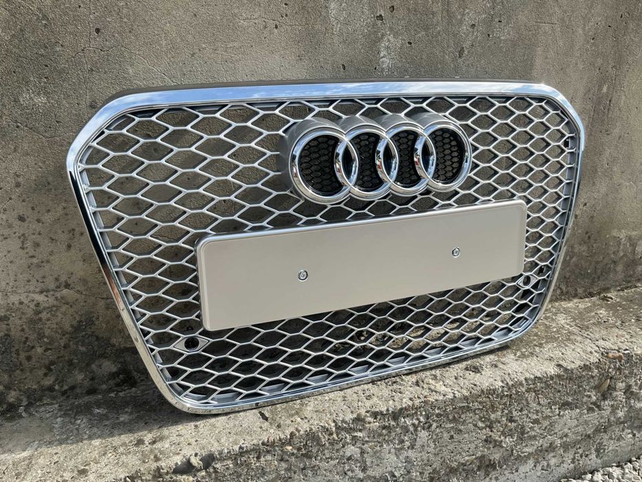 Решітка радіатора Silver Chrome в стилі RS6 на Audi A6 C7 2011-2014 року