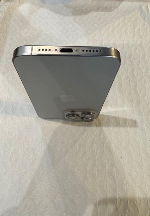 Iphone 15 Pro Max  512GB ESIM only