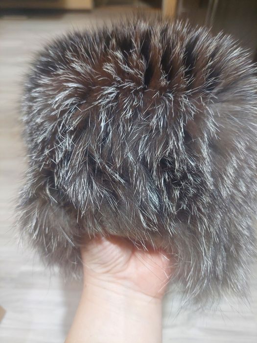 Шапки натуральне хутро на в'язаній основі розмір 57