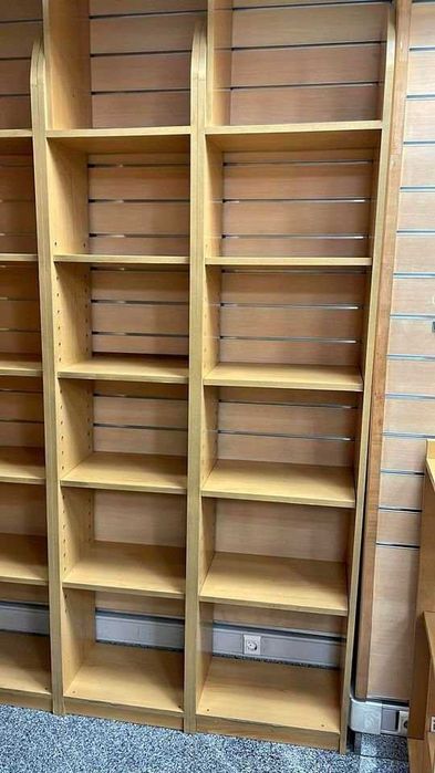 Organize seu Espaço com Estilo - Prateleiras de Madeira à Venda