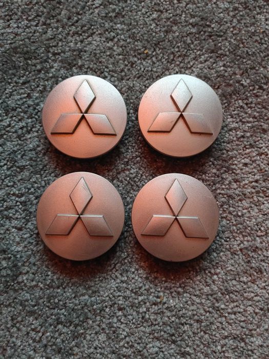 Dekielki alufelgi Mitsubishi  59mm x 54mm Oryginal Jeep 55mm x 49mm