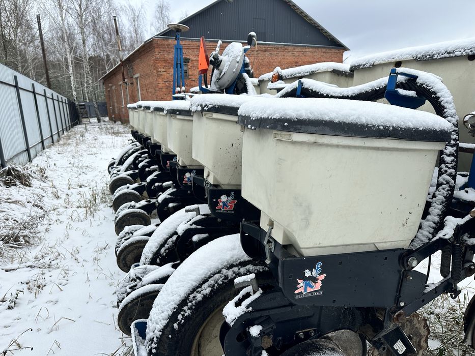 Сівалка Kinze 3000