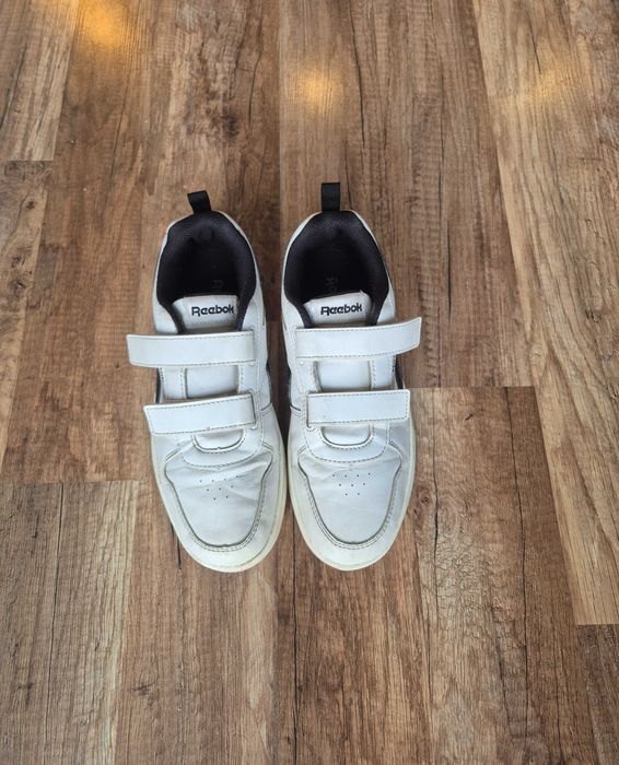 Reebok - buty chłopięce r. 34