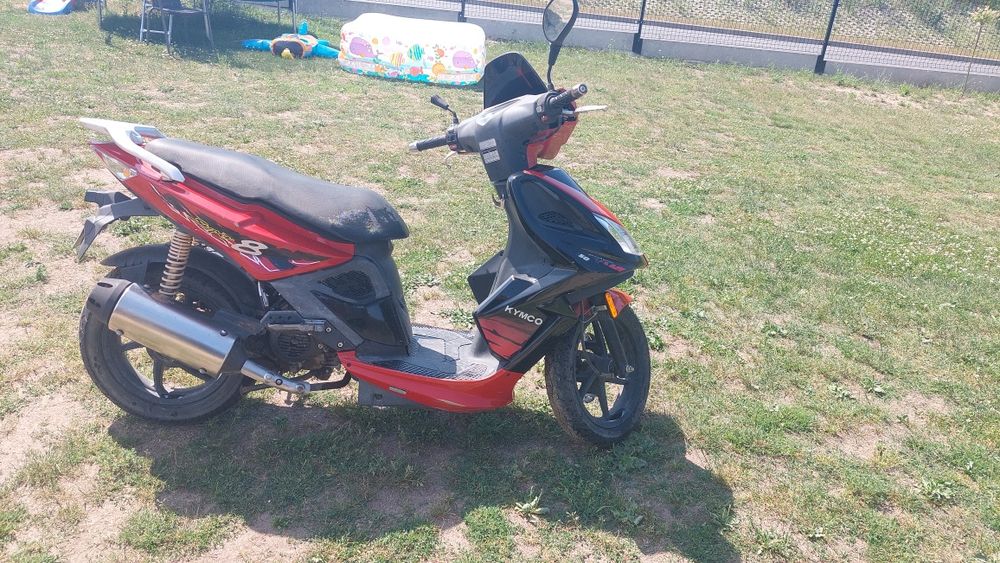 Sprzedam skuter kymco super 8