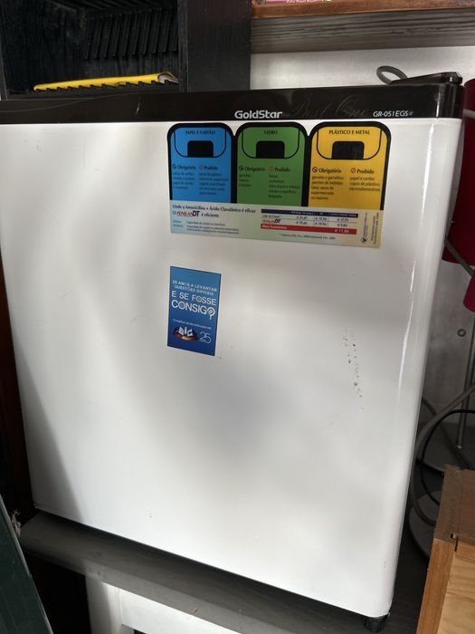 Small Refrigerator509677820078336000