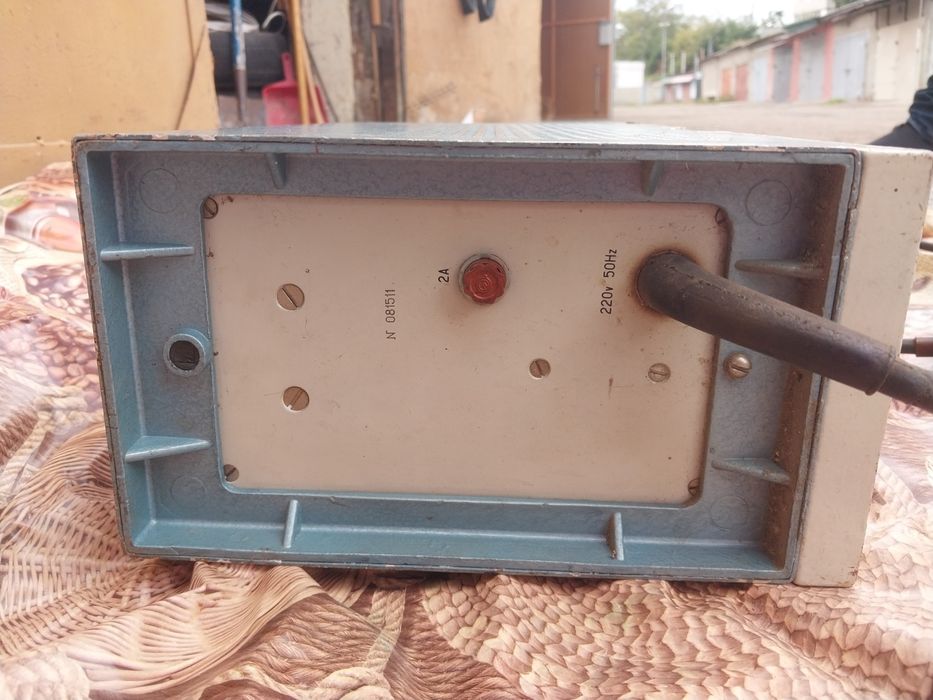 Блок питания Б5-7 для питания радиоэлектронных устройств