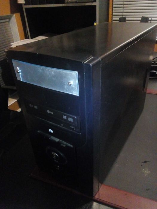 Комп (комплект) з програмою каса та сканером