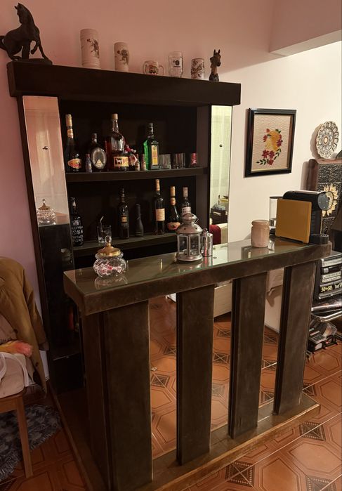 Movel Bar em bom estado • Oportunidade