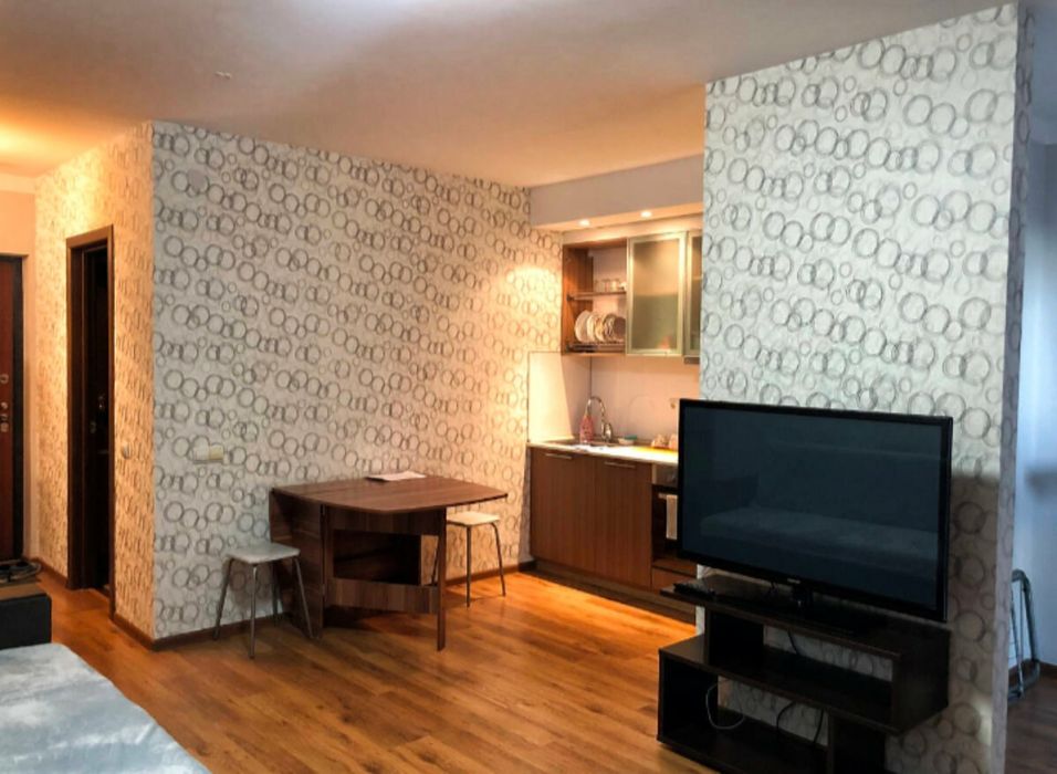 1-кім. Район "Чайка", вул. Гагаріна. Погодинно, подобово. ВЛАСНИК.