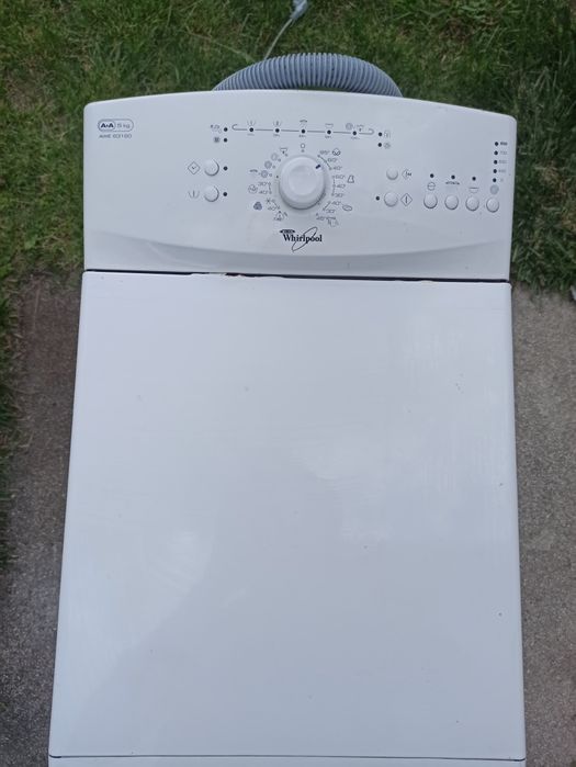 Sprzedam pralkę Bosch ta pralka whirlpool
nie działa