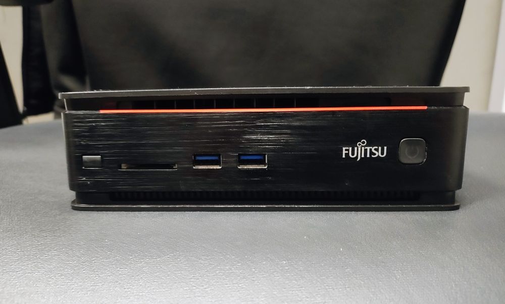 Fujitsu esprimo q920  mini PC 16gb/240/Win11