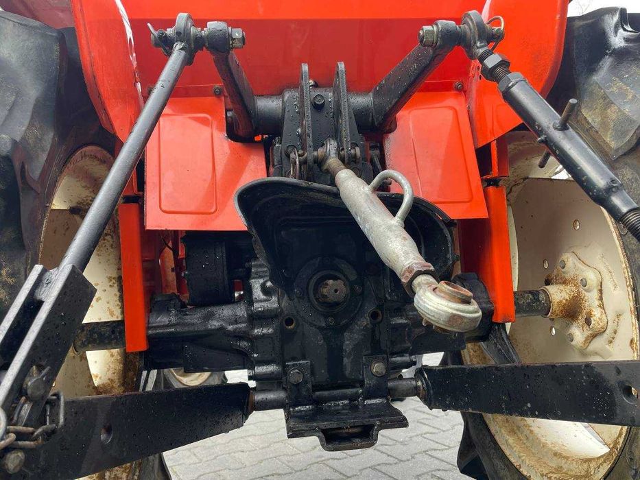 Hinomoto E2304 Японський трактор