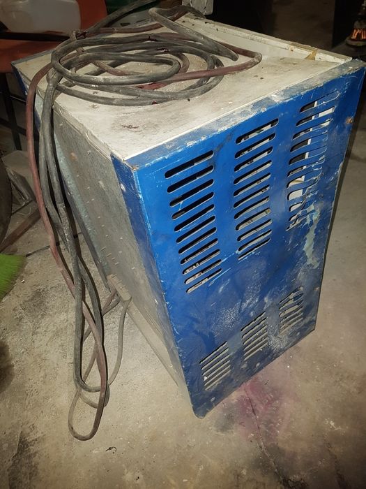 Carregador empilhador 36v valor fixo