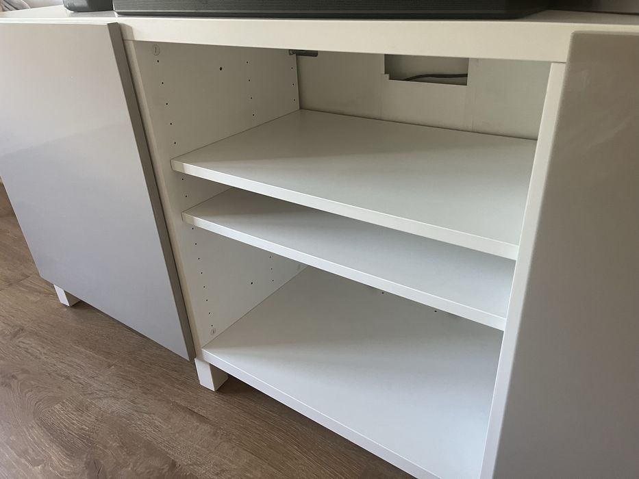 Movel de TV do IKEA