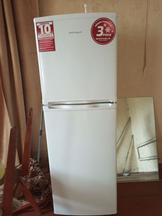 Продам холодильник