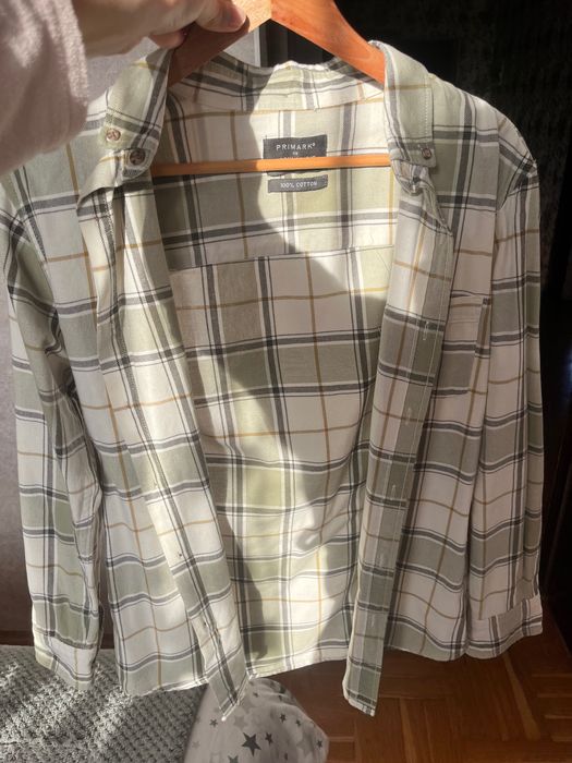 Жіноча сорочка в клітинку