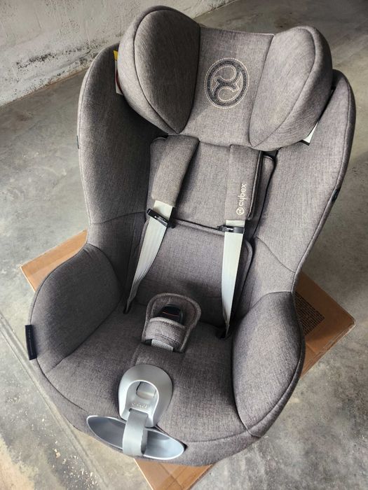 Cybex Sirona Z2 i-Size Plus + Base Z — Cadeira rotativa 360° | Bom estado | Sem acidente