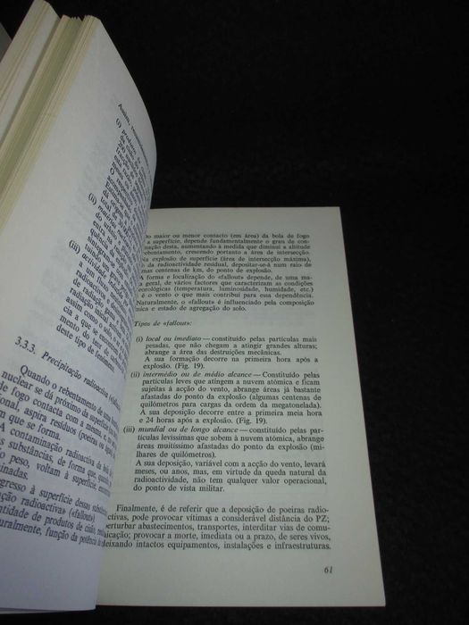Livro Armas Nucleares e Seus Efeitos 1983