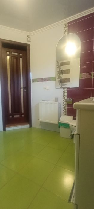 Продається будинок в мальовничому куточку с.Левків.