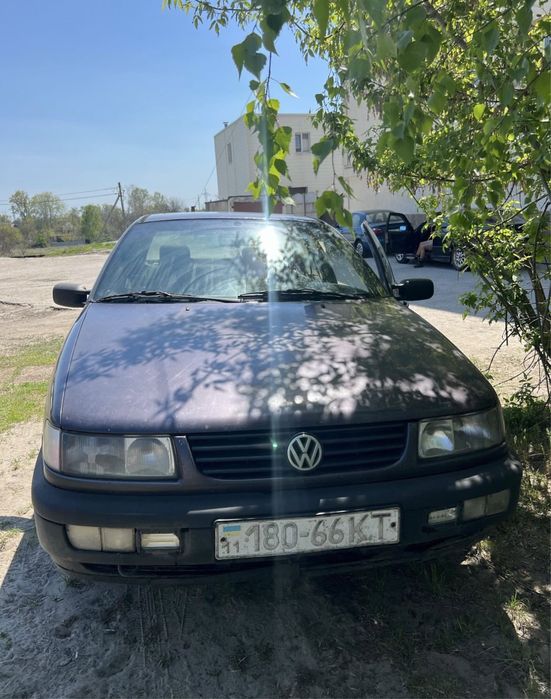 Pasat B4 1.8 бензин