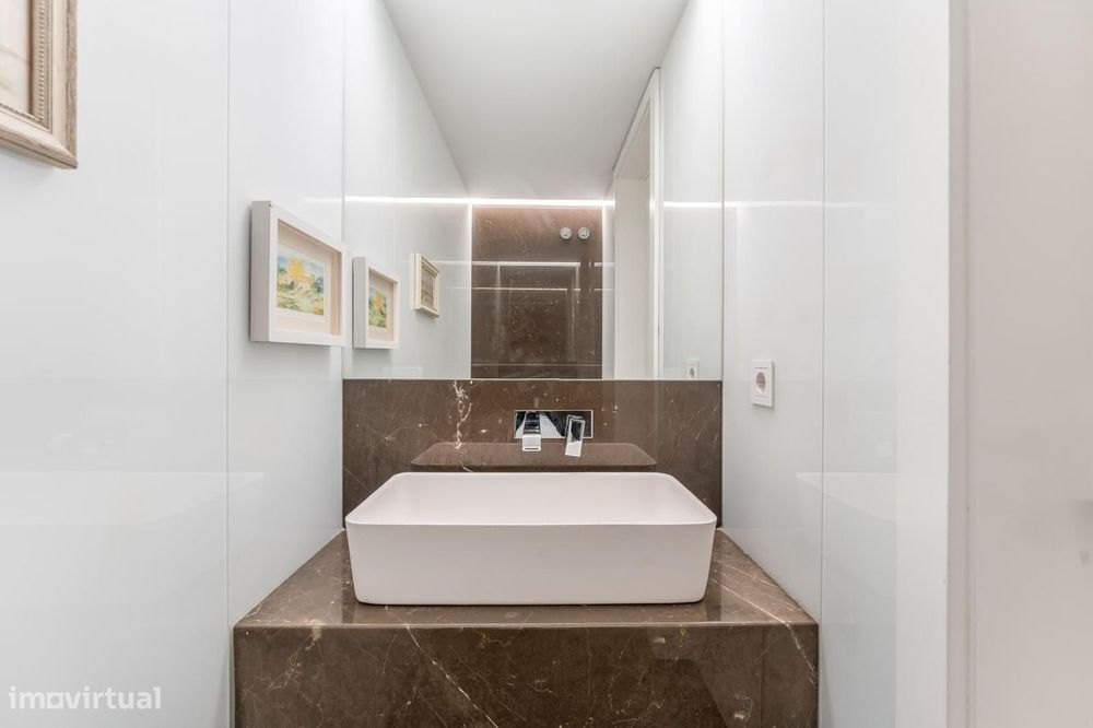Apartamento T2 com jardim, Cascais