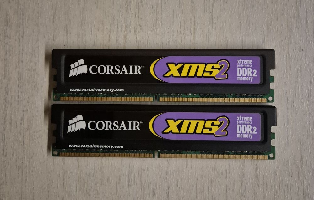 Corsair XMS2 2x2gb DDR2 6400