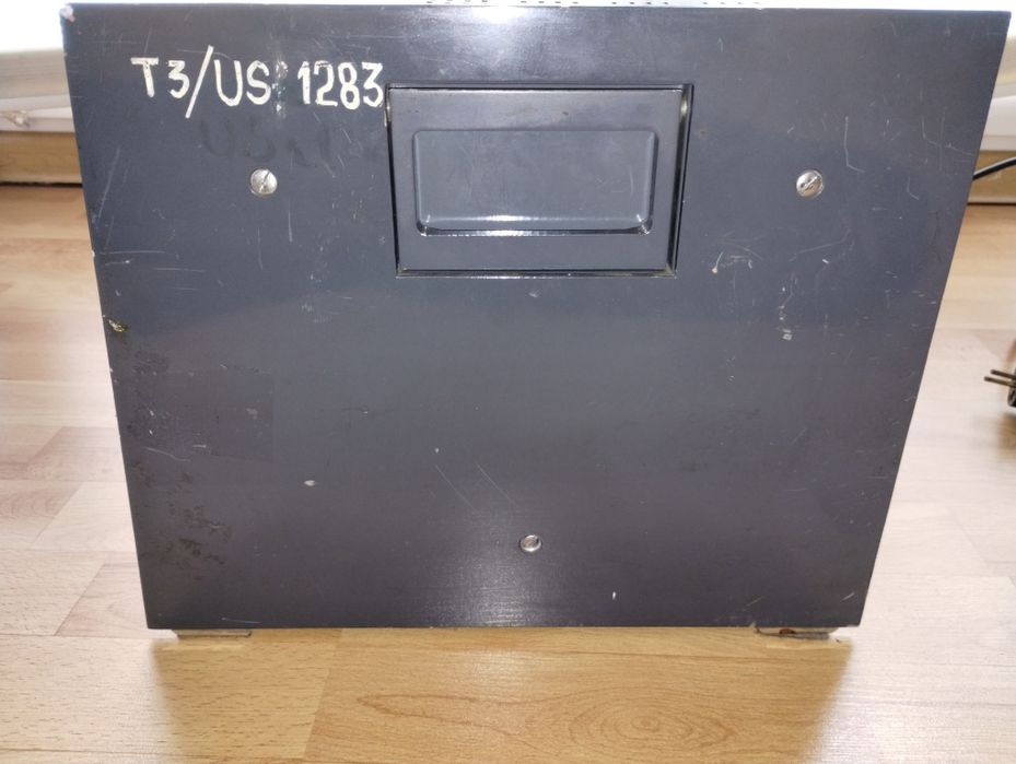 Unitra ZRK Tester tranzystorów średniej mocy XT-750 z PRL