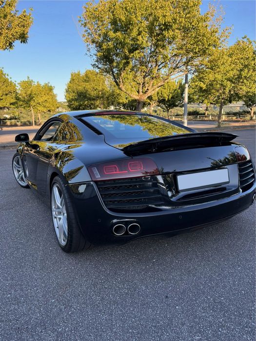 Audi R8 Coupé 4.2 FSI V8 quattro R-tronic