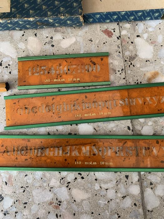 Caneta de aparo em madeira