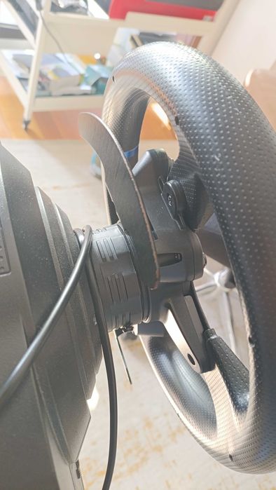 Thrustmaster t300rs