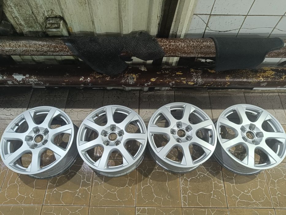 Продам диски 5/112 R17 Ауді А4,Q3, Q5