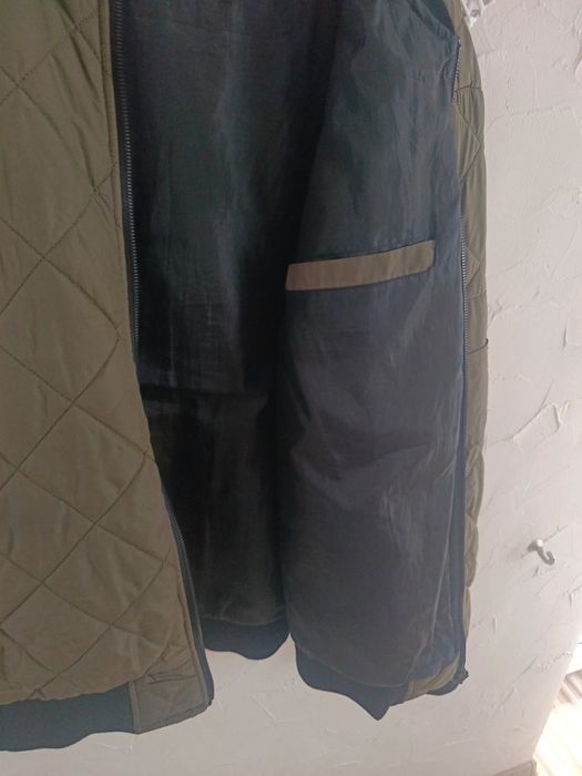 Pikowana  męska młodzieżowa kurtka bomberka khaki metki xl