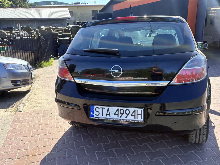 Opel astra rok 2007 poj 1.6 przeb 164 tys super stan
