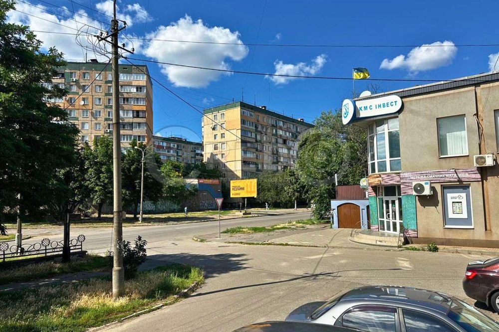 Продаж приміщення вул. Українська