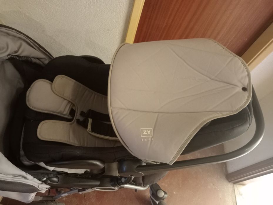 Carrinho duo da Zyppi