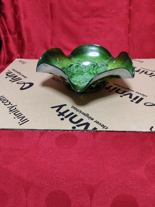 Продам вазу конфетницу