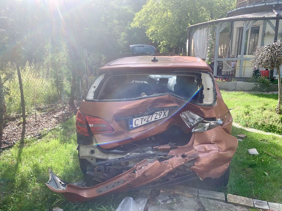 Mercedes B180 CDI automat 2012 POWYPADKOWY uszkodzony na części