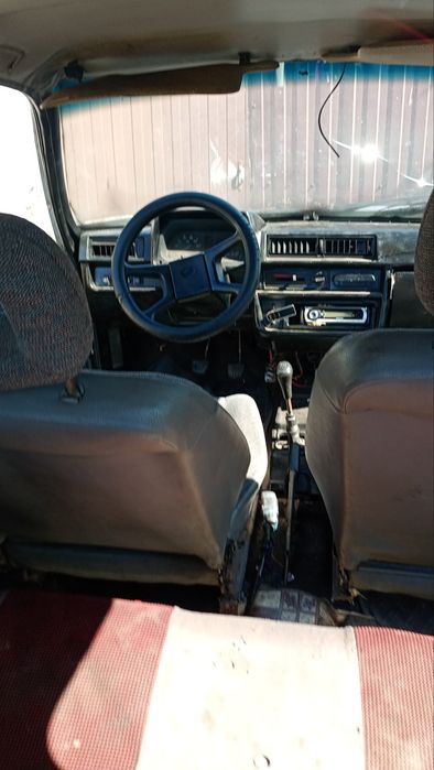 Розборка запчастини на заз Славута таврія