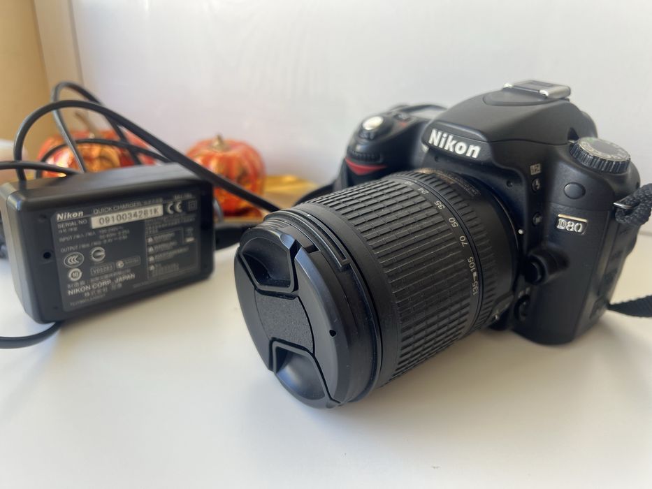 Цифровий дзеркальний фотоапарат  Nikon D-80 + 18-135mm