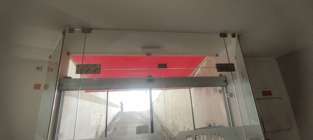 Antecâmara em vidro