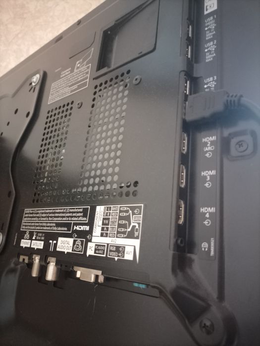 Продам телевізор Panasonic в м.Хуст