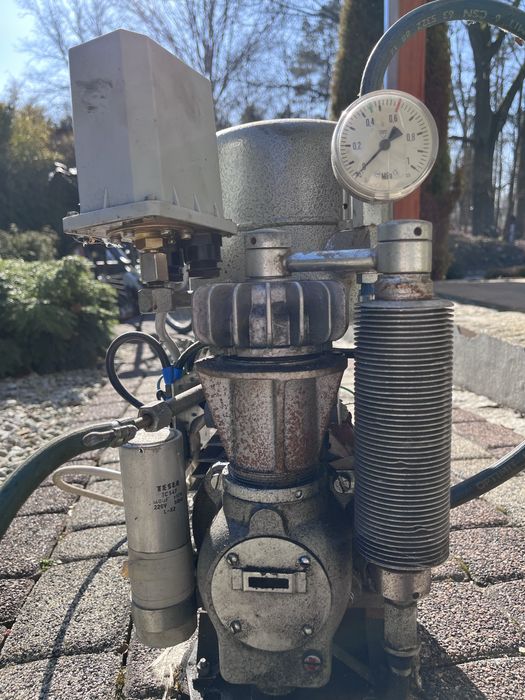 Kompresor sprezarka chirana