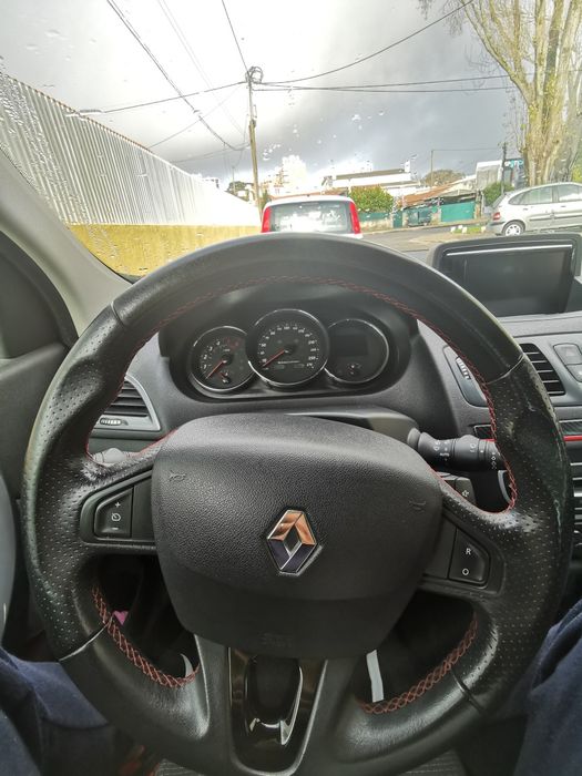 Capa volante Alcântara/suede Renault Megane 3 Gt Line e RS