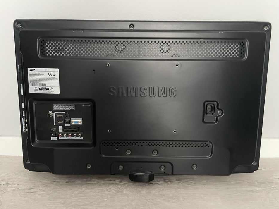 Telewizor Samsung 32C450 32 cale (bez DVB-T)